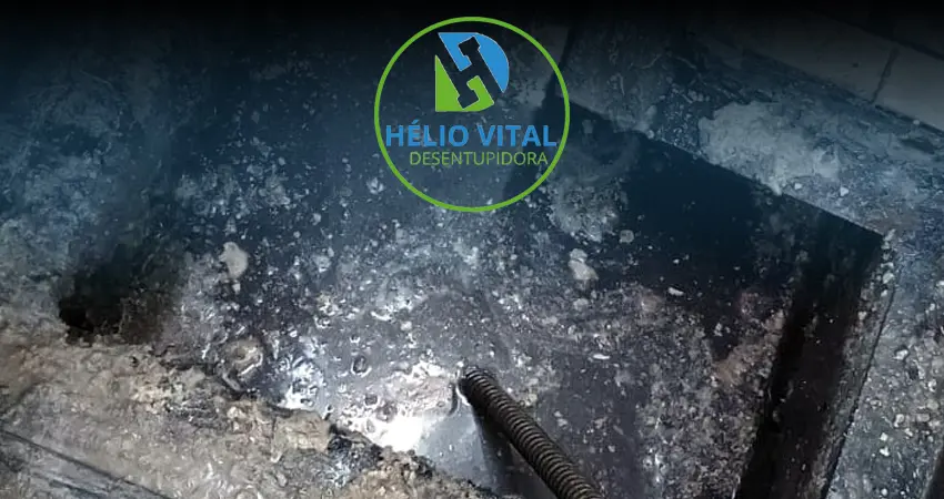Desentupimento de tubulações - Desentupidora Hélio Vital: tubulação entupida? Ligue agora: (85) 99671-6232 tenha a melhor ao seu lado!