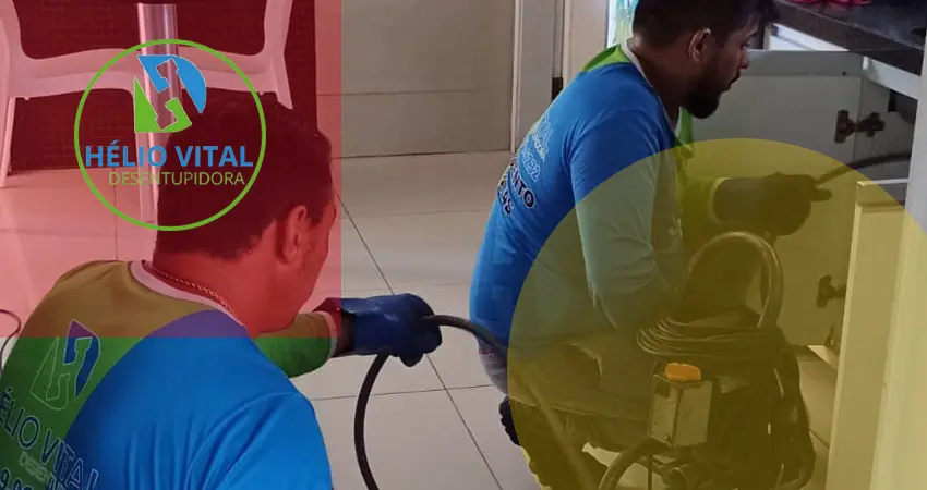 Desentupimento de Vaso Sanitário - Desentupidora Hélio Vital: o vaso entupido agora tem solução: ligue já e faça um orçamento rápido!
