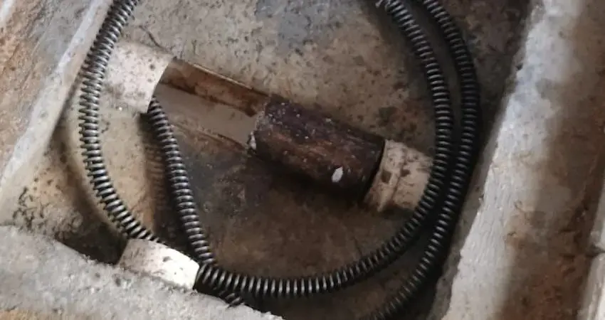 A melhor desentupidora de Fortaleza - Desentupidora Hélio Vital: buscando em Fortaleza uma empresa séria? Achou! Ligue 24 hs (85) 99671-6232